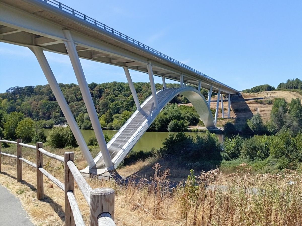 Le viaduc de la&nbsp;Mayenne